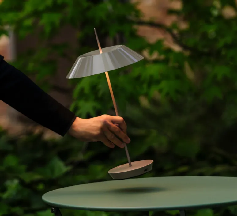 Lampe*Vibia Baladeuse, Mayfair Mini, , LED, dim, 2700k, 175 lm, IP20, Ø20cm, H38cm - vert