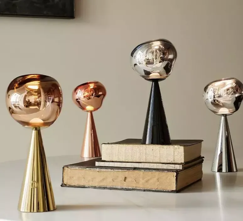 Lampe*Tom Dixon Baladeuse, Melt Portable, , IP44, LED, dim, 3000K, 100 lm, L13cm, H28cm - noir