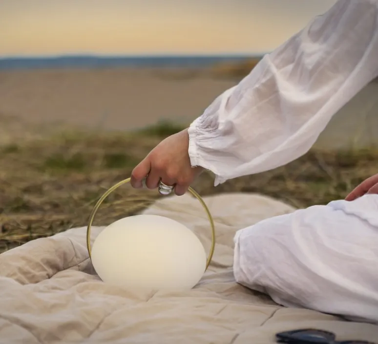 Lampe*Umage Baladeuse, Orbit, , IP44, LED, dim, 2700/4000/6000K, 50lm, Ø19,5cm, H18,6cm - blanc