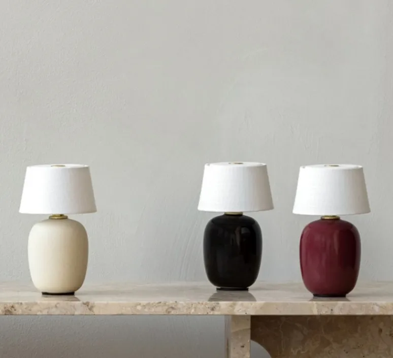 Lampe*Audo Copenhagen Baladeuse, Torso, , LED, dim, 2700K, 150lm, Ø11,7cm, H19,6cm - noir