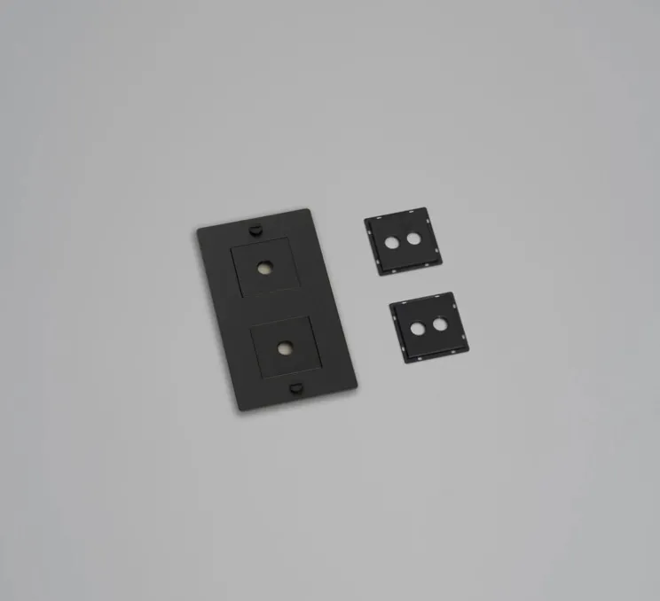 Façade, Buster, Double vertical, Noir, Avec insert, L9cm, H16,1cm - Buster & Punch