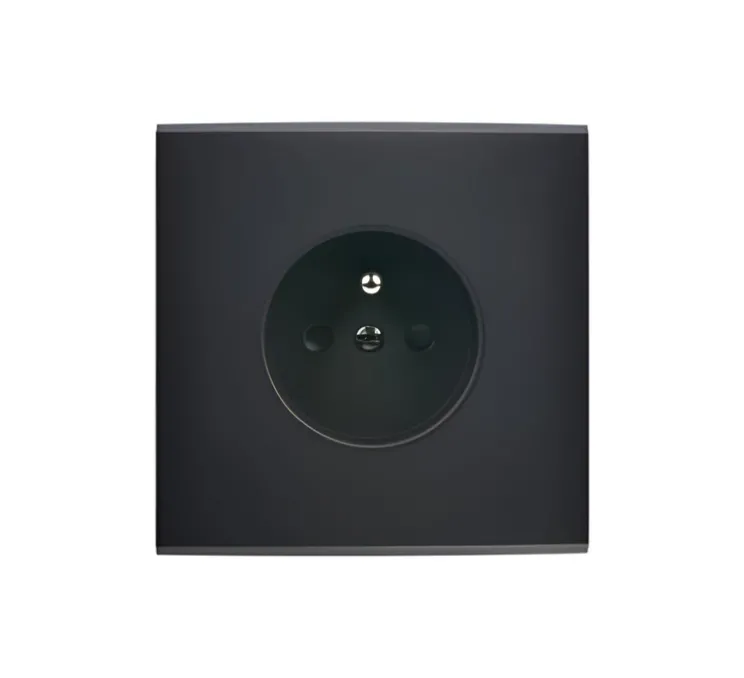 Façade, Confidence, Simple, Noir, Prise-PC x1, L8cm, H8cm - Modelec