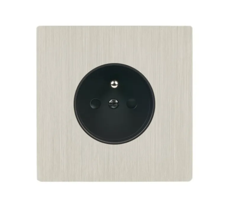 Prise*Modelec Façade, M, Simple, Nickel brossé, Prise-PC x1, L8cm, H8cm -