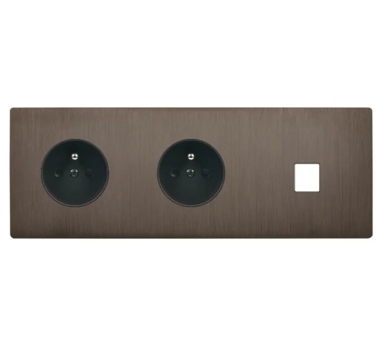 Prise*Modelec Façade, M, Triple horizontal, Canon de fusil, Prise-2P+T x2, Prise-RJ45 x1, L22,2cm, H8cm -