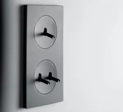 Interrupteur, DOM, Double vertical, Noir mat, Va-et-vient x1,Va-et-vient x2, Noir mat, L8,6cm, H15,7cm - Fontini