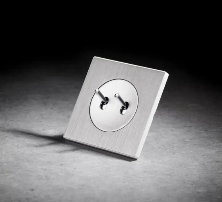 Interrupteur*Fontini Interrupteur, DOM, Simple, Aluminium, Poussoir x2, Aluminium, L8,6cm, H8,6cm -