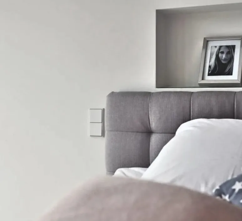 Interrupteur*Jung Interrupteur, LS 990, Double vertical, Blanc mat, Va-et-vient x1, Va-et-vient x1, Blanc mat, L8,1cm, H15,2cm -