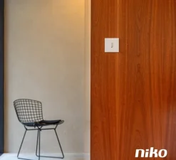 Interrupteur*Niko Interrupteur, Rocker, Simple, Steel white coated, Va-et-vient x1, Steel white coated, L9,5cm, H9,5cm -