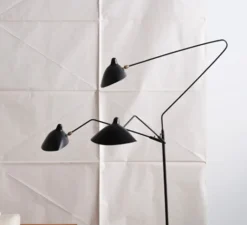 Lampadaire*Serge Mouille Lampadaire, 3 bras pivotants, , H210cm - noir