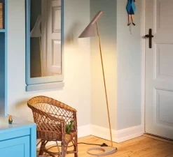 Lampadaire*Louis Poulsen Lampadaire, AJ, , L32,5cm, H130cm - gris, laiton