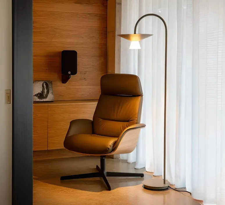 Lampadaire*Estiluz Lampadaire, Belt, P-4149MG, , LED, dim, 2700K, 725 lm, Ø48,6cm, H163,9cm - champagne