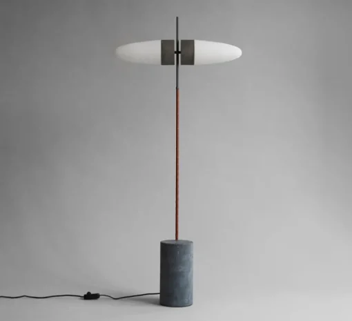 Lampadaire*101 Copenhagen Lampadaire, Bull, , L65cm, H140cm - gris, blanc