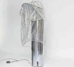 Lampadaire, Chiara, acier inox et blanc, bordure noire, L72cm, H145cm - Flos