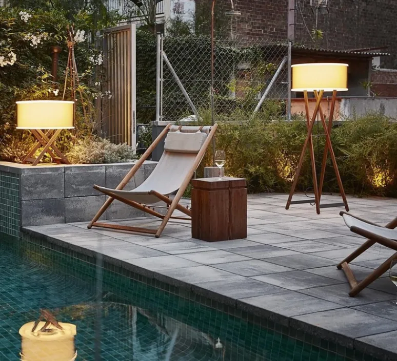 Lampadaire*Marset Lampadaire d'extérieur, Cala, , IP65, H140cm - bois, marron