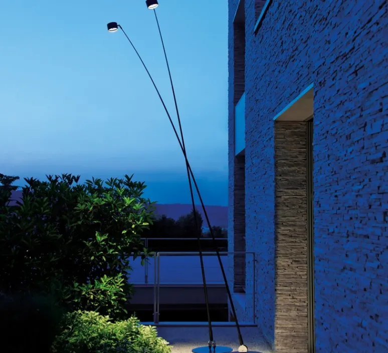 Lampadaire*Davide Groppi Lampadaire d'extérieur, Sampei 440 outdoor, , IP65, LED, 3000K, 639lm, L230cm, H366cm - noir mat