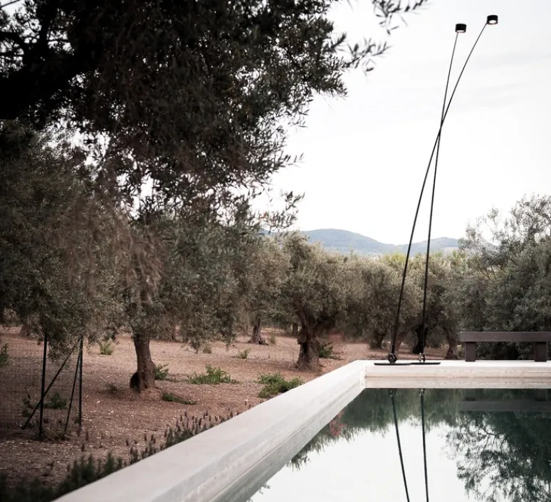 Lampadaire*Davide Groppi Lampadaire d'extérieur, Sampei 440 outdoor, , IP65, LED, 3000K, 639lm, L230cm, H366cm - noir mat