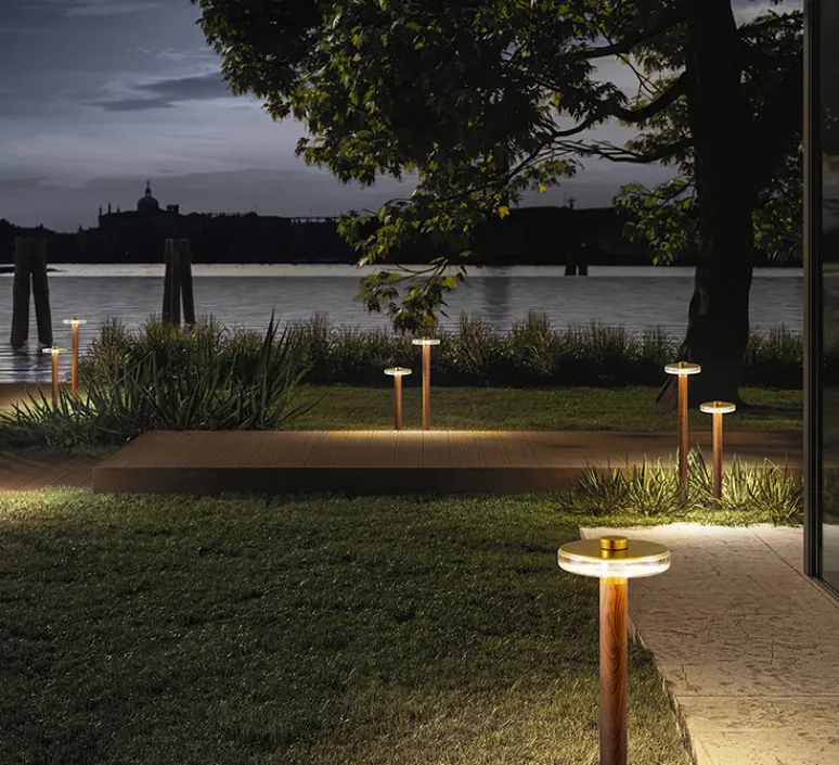 Lampadaire*Panzeri Lampadaire d'extérieur, Venexia, , IP65, LED, 2700K, 594 lm, Ø22cm, H45cm - bois et lation satiné