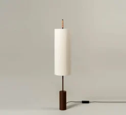 Lampadaire*Santa & Cole Lampadaire, Dorica, , L28cm, H143cm - base marron foncé, abat-jour naturel