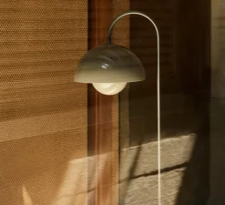 Lampadaire*Andtradition Lampadaire, Flowerpot VP12, , L23cm, H122cm - gris beige