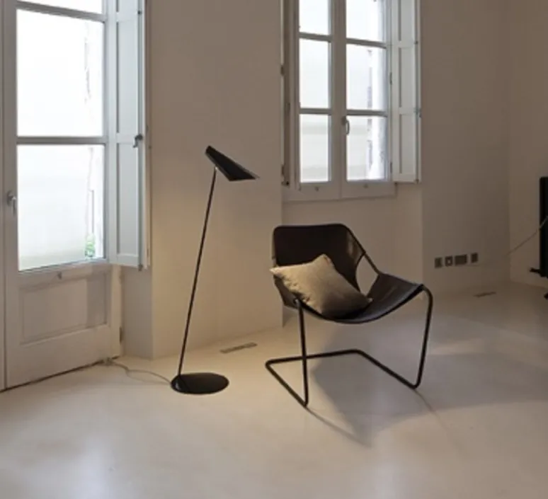 Lampadaire*Vibia Lampadaire, I.CONO 0712, , L38cm, H127cm - anthracite