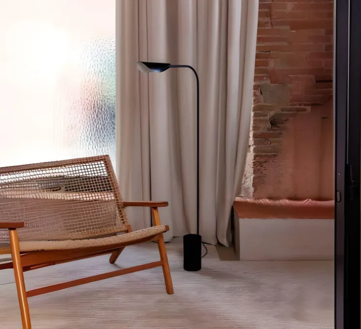 Lampadaire, Liggera, noir, L12cm, H138,38cm - Faro