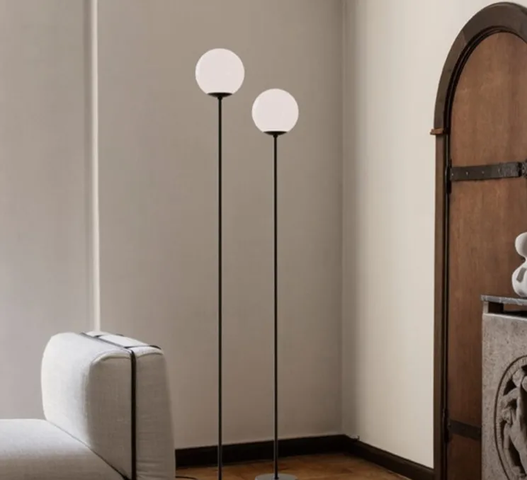 Lampadaire, Model 1081, noir, Ø20cm, H168cm - Astep