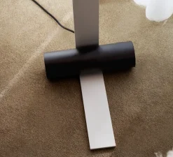 Lampadaire, Nastro 563.61, beige, noir texturé, IP40, LED, dim, 2700K, 1100 lm, L30cm, H145cm - Tooy