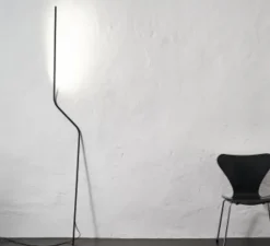 Lampadaire*Nemo Lighting Lampadaire, Neo, , LED, 2700k, 540lm, P30cm, H200cm - noir