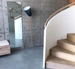 Lampadaire*Northern Lampadaire, Oslo Wood, noir, pied or, H165cm - noir, metallic