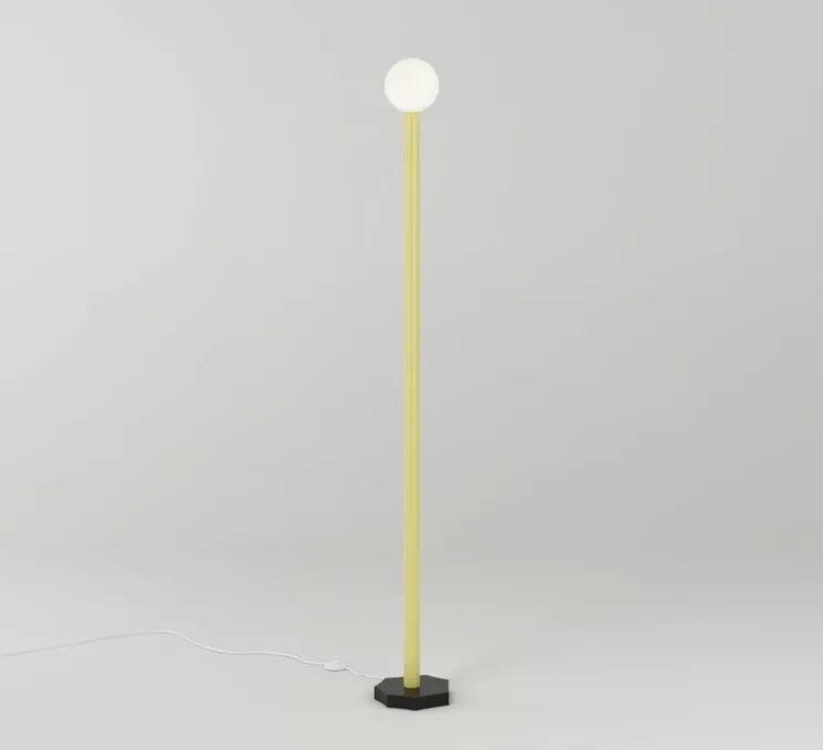 Lampadaire, Outlines, noir, jaune clair, L20,4cm, H156,7cm - Atelier Areti