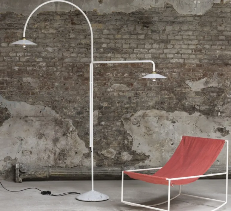 Lampadaire*Valerie_Objects Lampadaire, Standing Lamp marble N°3, , L34cm, H200cm - blanc