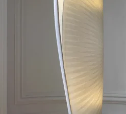 Lampadaire suspendu, ENVOL, blanc, H198cm - Celine-Wright