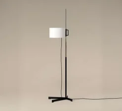 Lampadaire*Santa & Cole Lampadaire, TMC, , L38cm, H171cm - chrome, noir et blanc