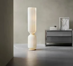 Lampadaire*Tom Rossau Lampadaire, TR41, , Ø25cm, H127cm - blanc