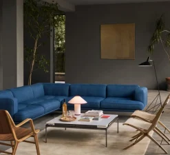 Lampadaire*Andtradition Lampadaire, Tripod HM8, noir mat, L47cm, H134cm - noir mat, laiton