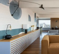 Lampe*Oluce Lampe à poser, Atollo, brossé, H50cm, Ø38cm - laiton