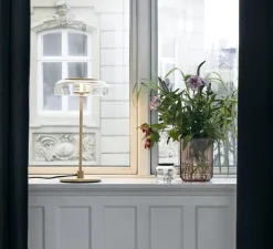 Lampe à poser, Blossi, or, transparent, Ø23cm, H44cm - Nuura