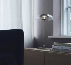 Lampe à poser, Blossi, or, transparent, Ø23cm, H44cm - Nuura