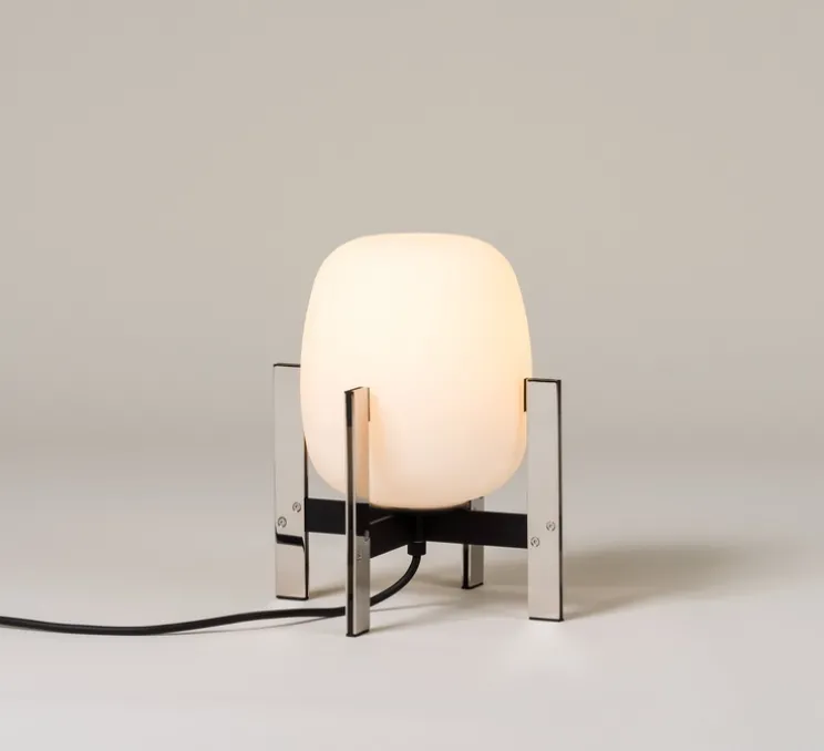 Lampe à poser, Cestita Metallica, acier poli, Ø23cm, H28cm - Santa & Cole