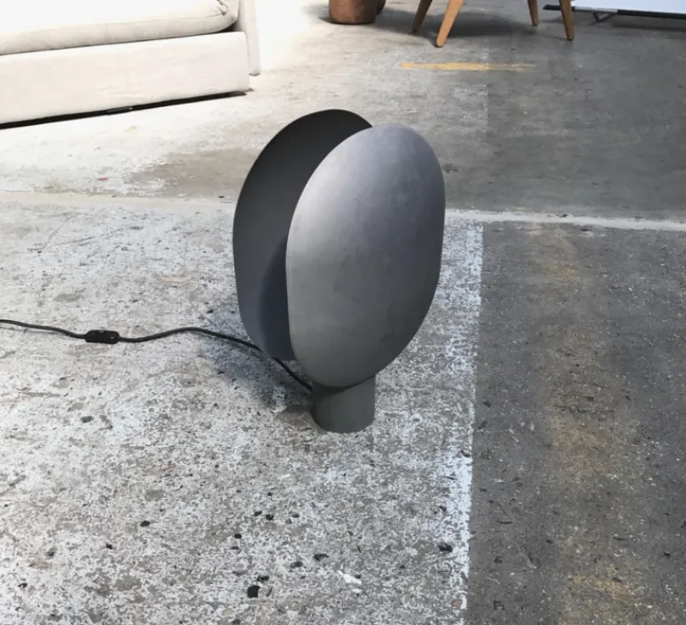 Lampe*101 Copenhagen Lampe à poser, Clam, , L30cm, H43,5cm - oxydé