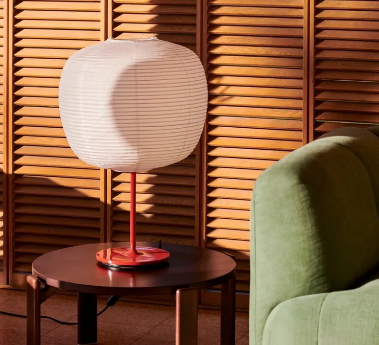 Lampe*HAY Lampe à poser, Common Lamp base peach, , Ø44cm, H67cm - blanc, rouge
