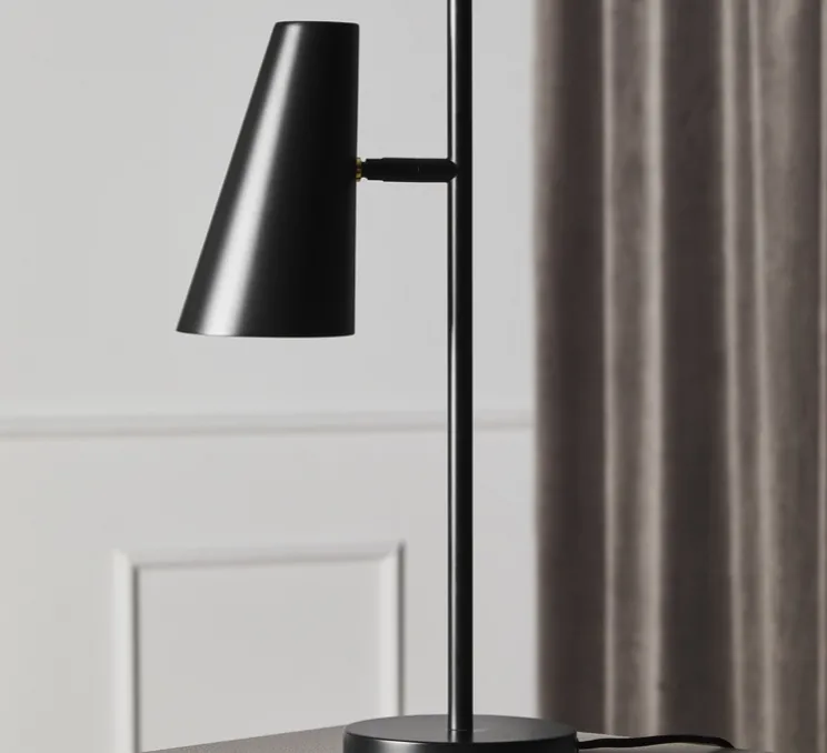 Lampe à poser, Cono, noir, Ø15,5cm, H50cm - WOUD