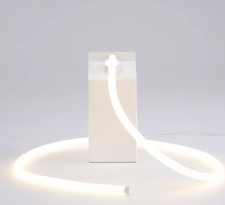 Lampe à poser, Daily Glow Milk, carton de lait, blanc, LED, 3000K, 1350lm, L10cm, H22cm - Seletti