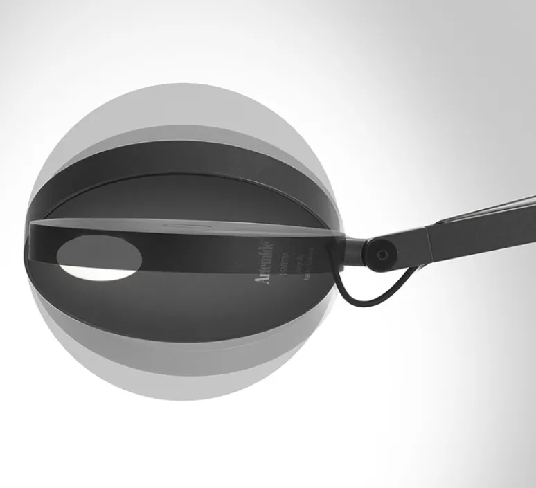 Lampe*Artemide Lampe à poser, Demetra, , LED, 3000K, 385lm, L20cm, H57-84cm - corps noir et base noire