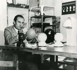 Lampe à poser, Eclisse, or, Ø12cm, H18cm - Artemide