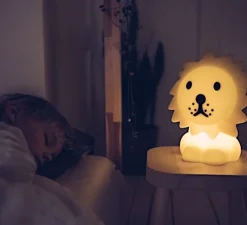 Lampe à poser enfant, Veilleuse, First Light - Lion, jaune, LED, 2700K, 100lm, L19cm, H25cm - Mr Maria