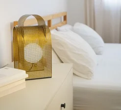 Lampe*Alma light Lampe à poser, Fold In, , L16cm, H31cm - laiton