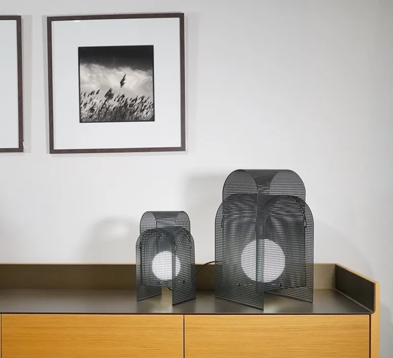 Lampe*Alma light Lampe à poser, Fold In, , L16cm, H31cm - noir