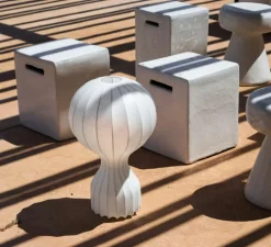 Lampe à poser, Gatto, blanc, Ø35cm, H56cm - Flos