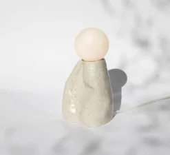 Lampe*Alice Lahana Studio Lampe à poser, Gloria, , L13,5cm, H35cm - Beige moucheté